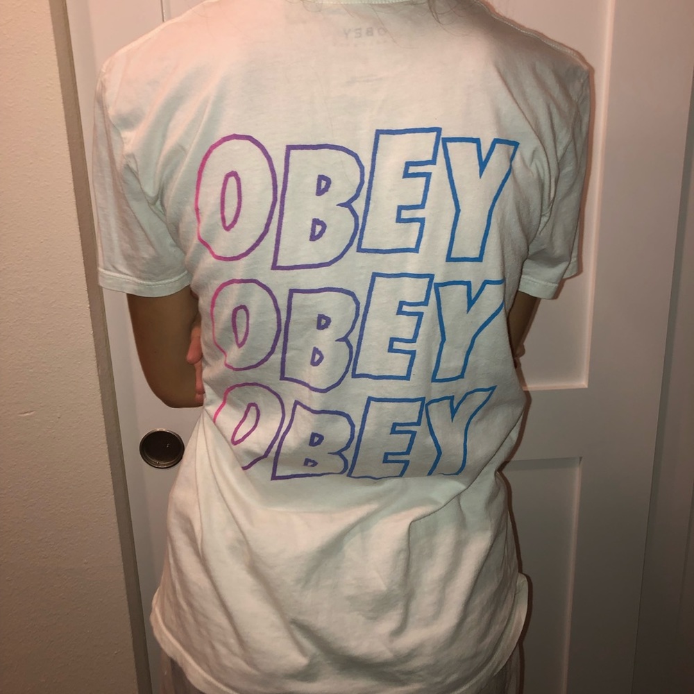 Obey T-shirt